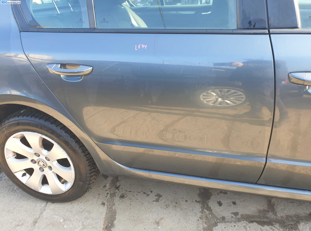 Usa Usi Portiera Portiere Dreapta Spate Dezechipata Skoda Superb 2 Hatchback Berlina 2008 - 2015 Culoare LF7Y [K4533]