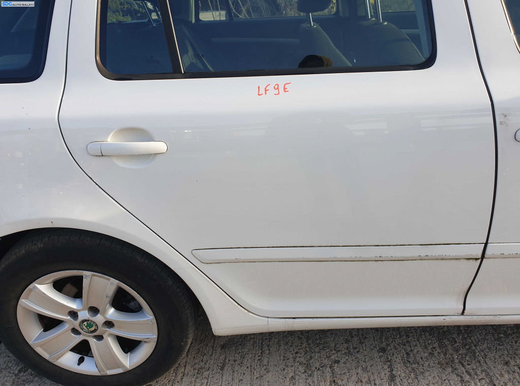 Usa Usi Portiera Portiere Dreapta Spate Dezechipata Skoda Octavia 2 Break Combi FL Facelift 2008 - 2013 Culoare LF9E [K0413]