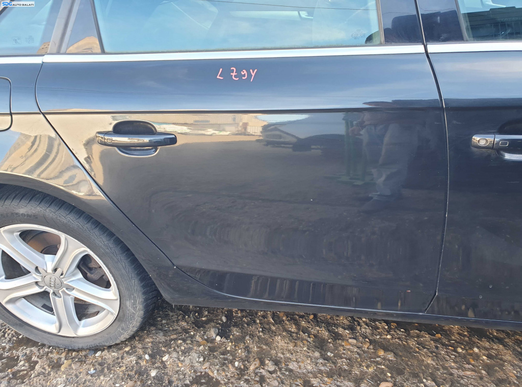 Usa Usi Portiera Portiere Dreapta Spate Dezechipata cu Imperfectiune Audi A4 B8 B8.5 Berlina Sedan 2008 - 2015 Culoare LZ9Y [K3510]