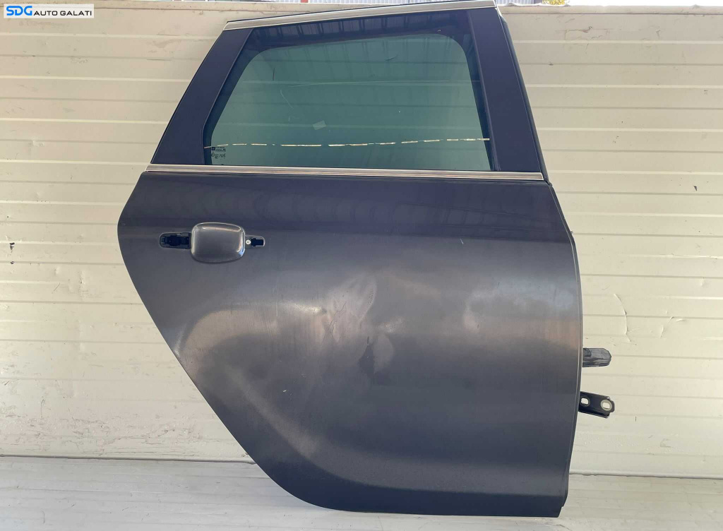 Usa Usi Portiera Portiere Dreapta Spate Dezechipata Opel Astra J Break Combi Caravan 2009 - 2016 [L2371] (Revopsita)