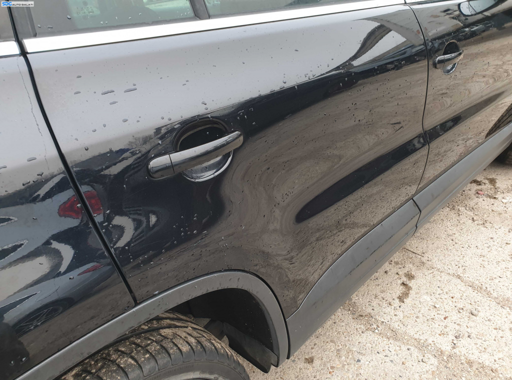Usa Usi Portiera Portiere Dreapta Spate Dezechipata Volkswagen Tiguan NFL Non Facelift 2007 - 2015 Culoare LC9X [K0999]