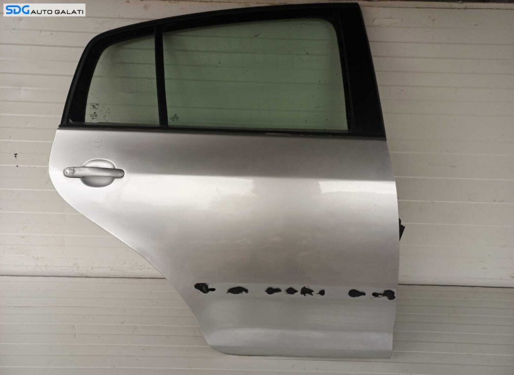Usa Usi Portiera Portiere Dreapta Spate Dezechipata Volkswagen Golf 5 Plus 2004 - 2008 Culoare LA7W [L1766]