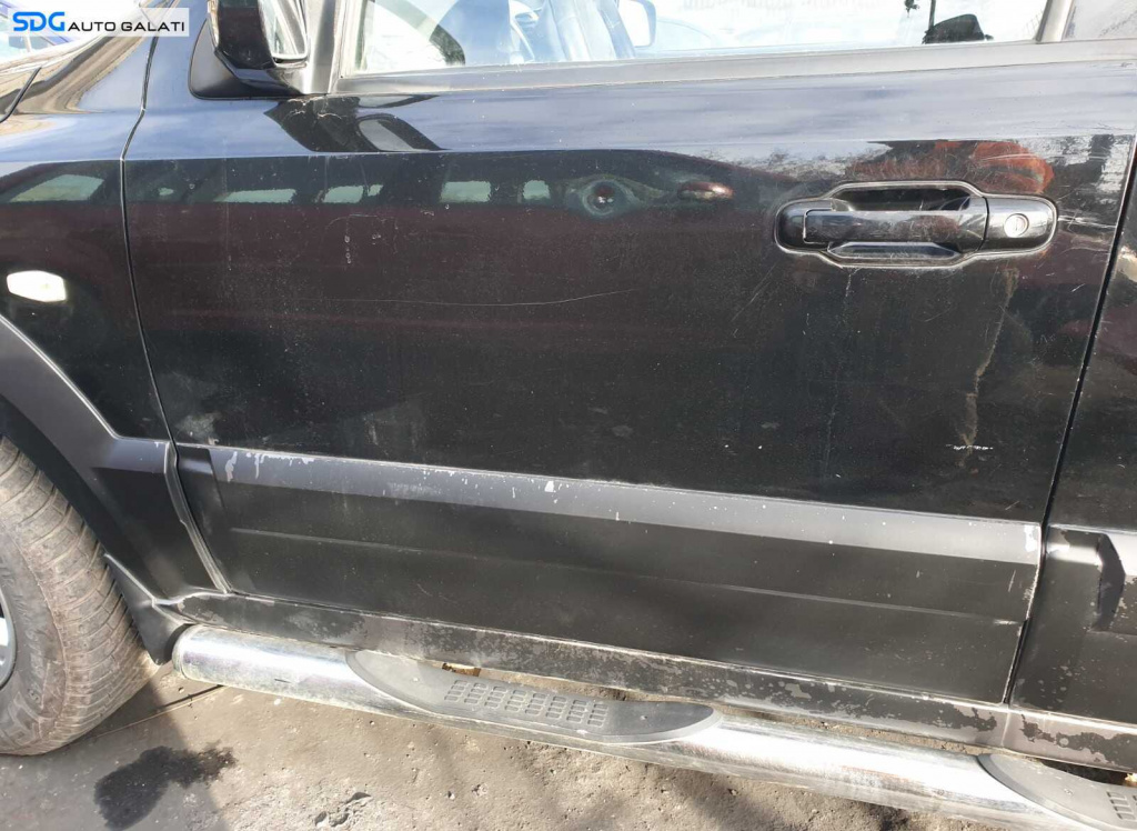 Usa Usi Portiera Portiere Stanga Fata Dezechipata cu Imperfectiuni Kia Sorento 2002 - 2009 Culoare YC [C8145] (mici zgarieturi,un punct infundat)