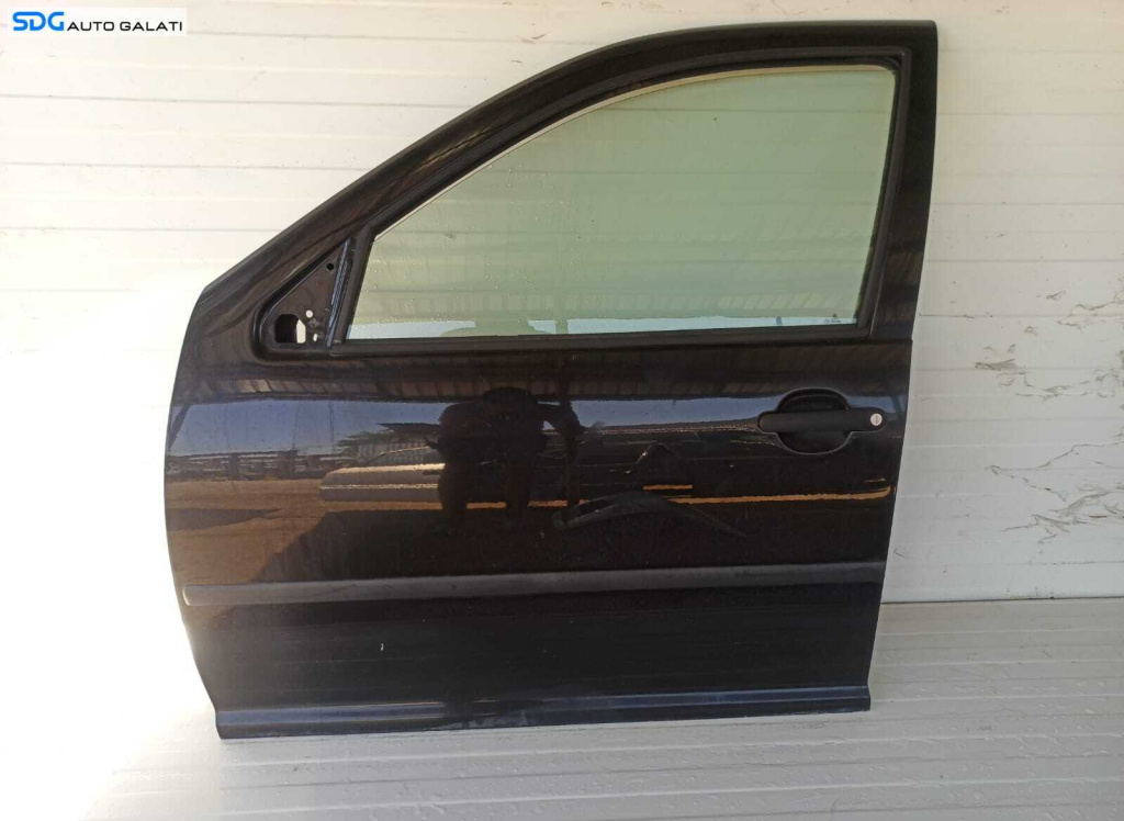 Usa Usi Portiera Portiere Stanga Fata Dezechipata Volkswagen Golf 4 1998 - 2005 Culoare LC9X [L1102]