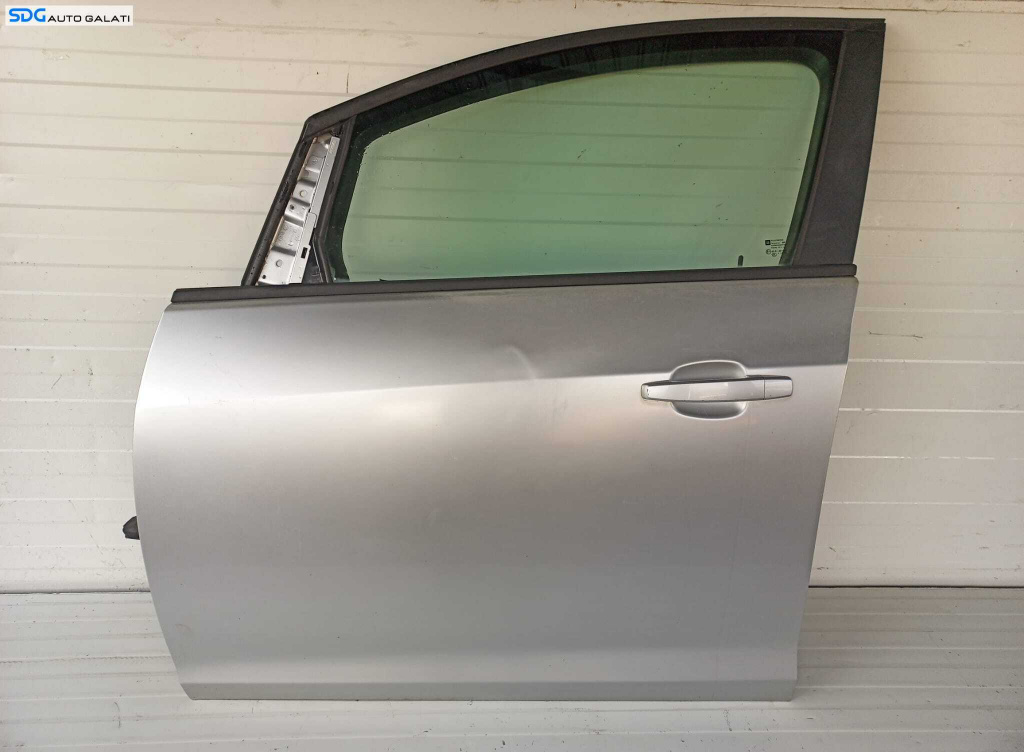 Usa Usi Portiera Portiere Stanga Fata Dezechipata Opel Astra J 2009 - 2016 Culoare Z GAN [L1843]