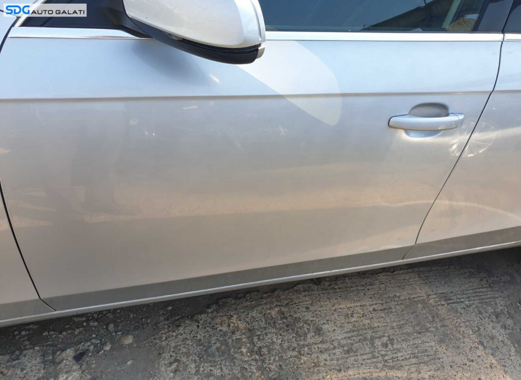 Usa Usi Portiera Portiere Stanga Fata Dezechipata cu Imperfectiuni Audi A4 B8 2008 - 2016 Culoare LX7W [C9834]