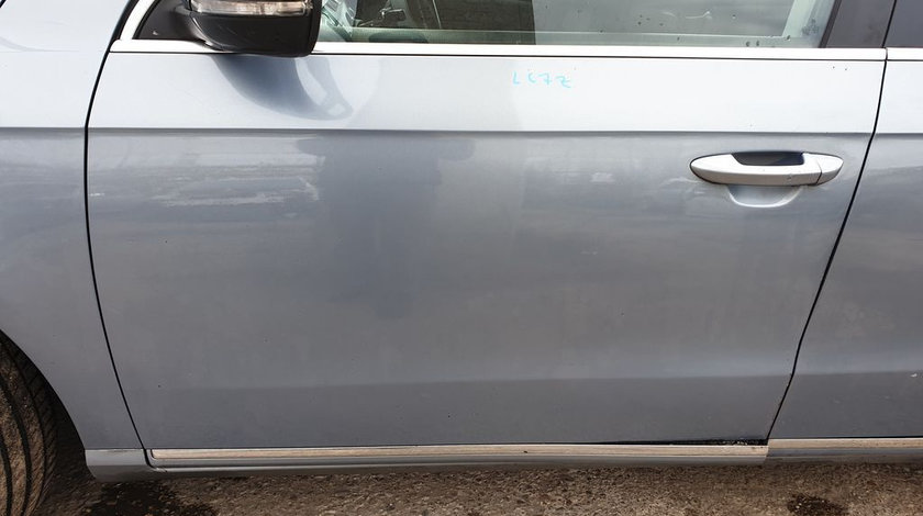 Usa Usi Portiera Portiere Stanga Fata Dezechipata cu Rugina VW Passat B7 2010 - 2015 Culoare LC7Z [X3028]