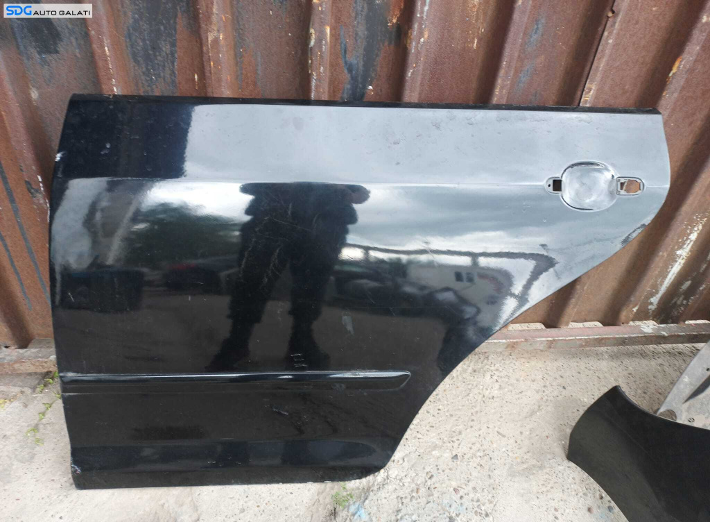 Usa Usi Portiera Portiere Stanga Spate Dezechipata cu Rugina Volkswagen Golf 5 PLUS 2004 - 2008 [X3728]
