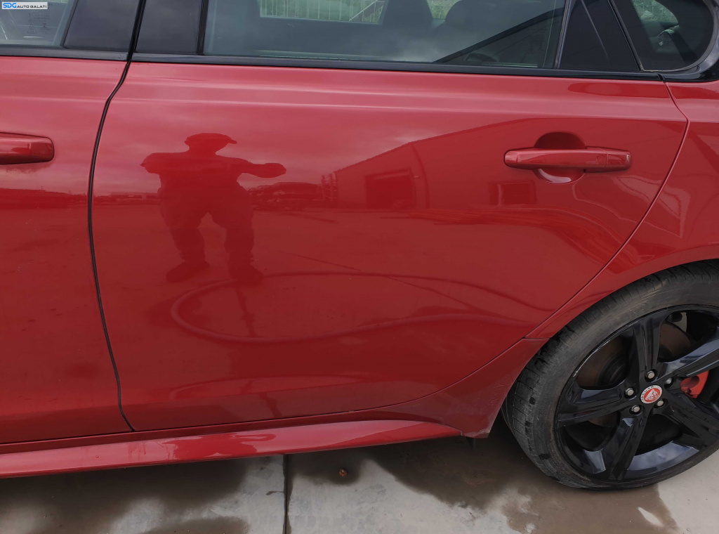 Usa Usi Portiera Portiere Stanga Spate Dezechipata Jaguar XF X260 2015 - 2020 Culoare LRC CAH Italian Racing Red [K6094]