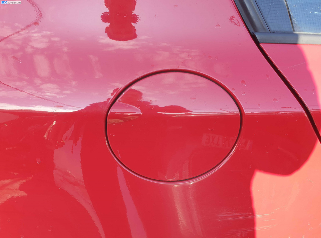 Usa Usita Capac Clapeta Buson Rezervor BMW Seria 1 E87 2004 - 2011 Culoare A61/3 Crimson Red Karmesinrot [K0879]