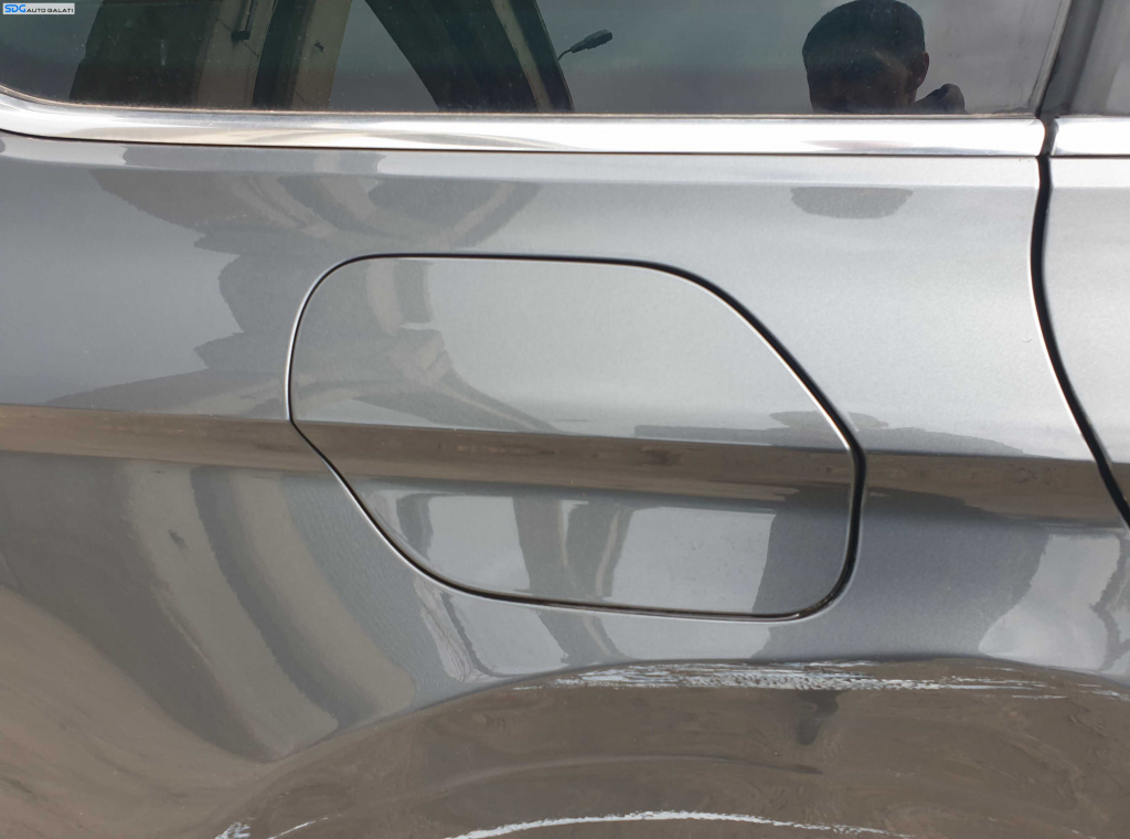 Usa Usita Capac Clapeta Buson Rezervor Volkswagen Passat B8 Break Combi 2015 - 2020 Culoare LR7H [K4687]