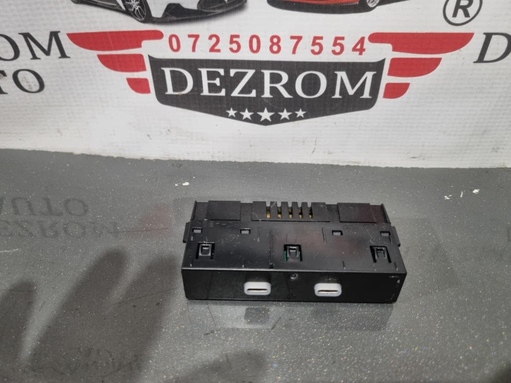 USB tip C 657035736A Skoda Octavia IV Combi 2.0 TDI DSUD 116 cai