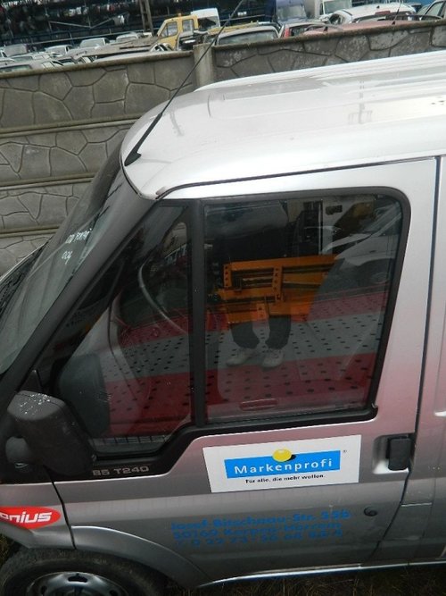 Usi fata Ford Transit 2.0 d model 2006