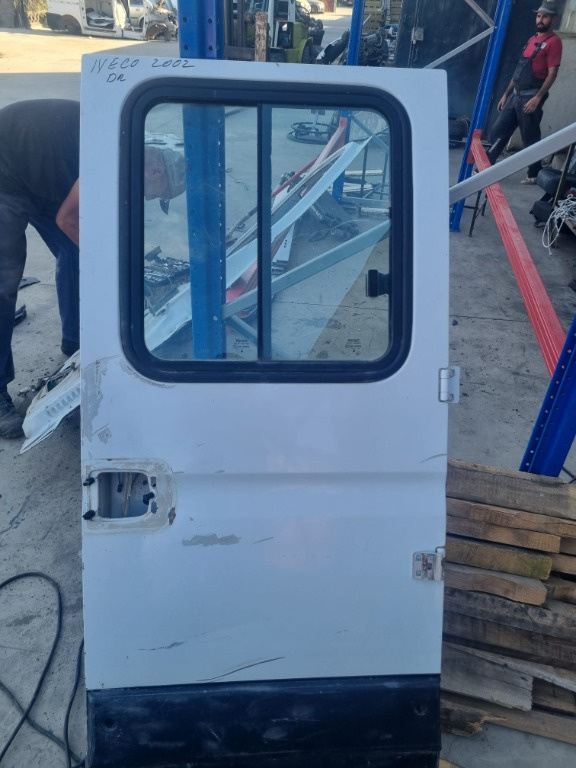 Usi fata stanga/dreapta Iveco Daily