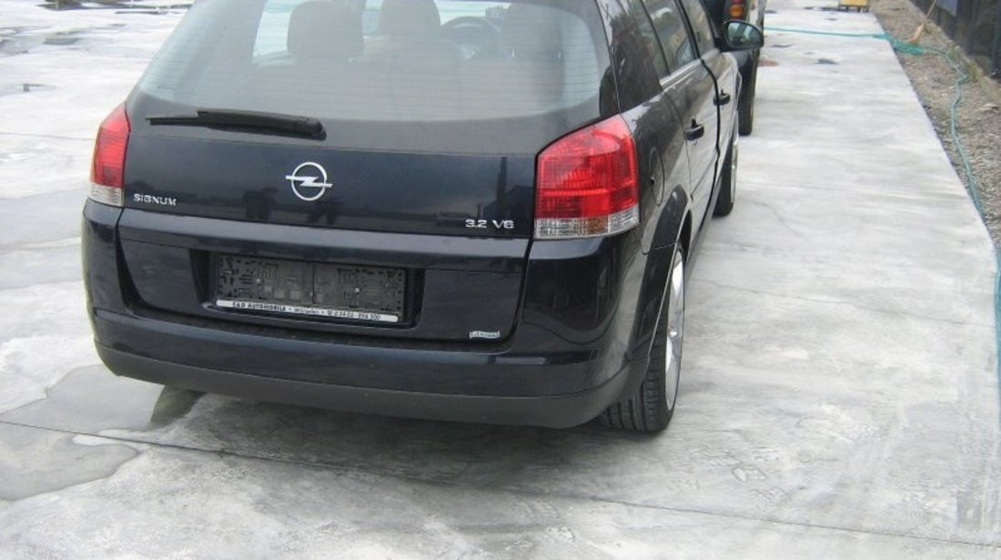 Usi spate Opel Signum 3.2B V6 an fabricatie 2005