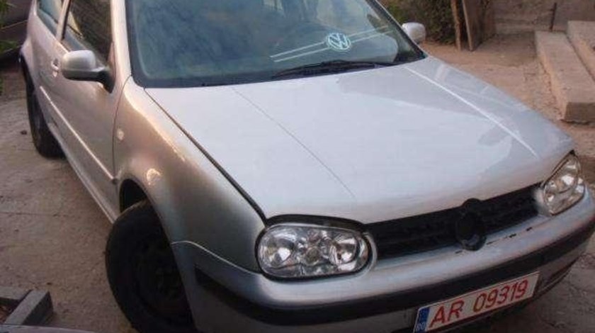 Usi Vw Golf 4 Coupe Culoare Argintie