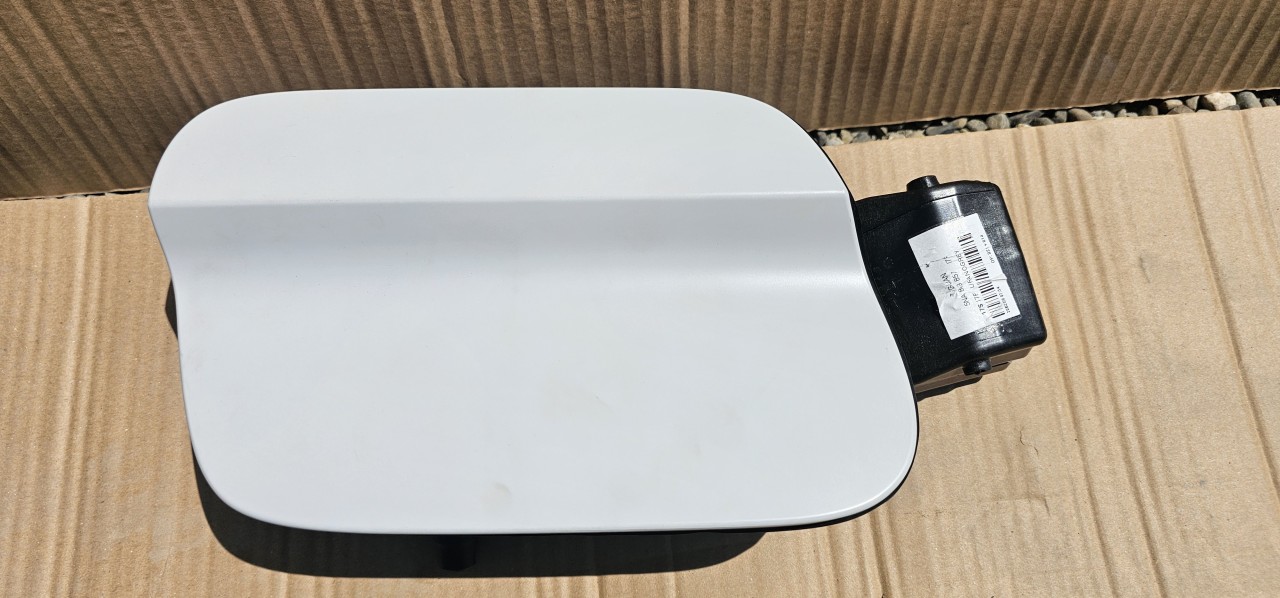 Usita / Capac rezervor Vw Tiguan 2 2016 2017 2018 2019 2020