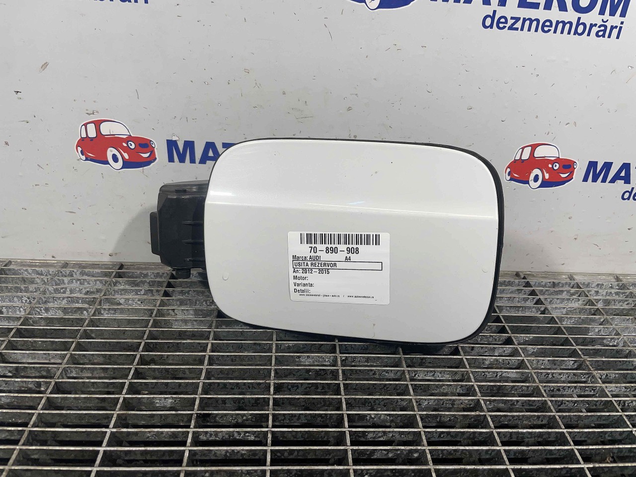 USITA REZERVOR AUDI A4 - - (2012 2015)