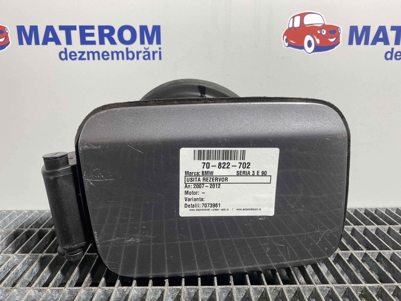 USITA REZERVOR BMW SERIA 3 E 90 SERIA 3 E 90 - - (2007 2012)
