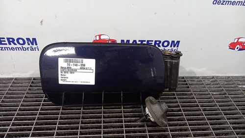 USITA REZERVOR BMW SERIA 5 F 11 - - (2010 2014)