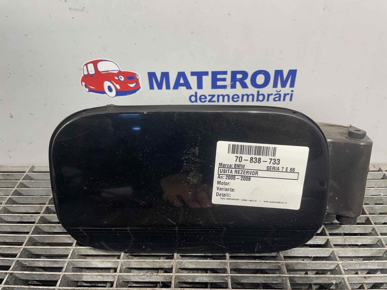 USITA REZERVOR BMW SERIA 7 E 66 - - (2005 2008)