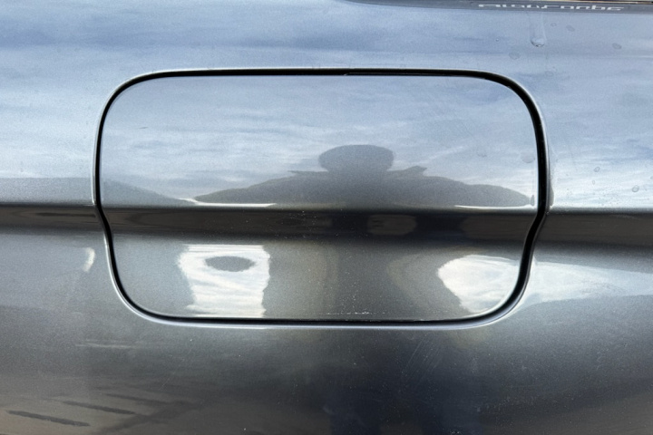 Usita rezervor culoare MINERALGRAU METALLIC BMW Seria 4 F32/F33/F36 [2013 - 2017]