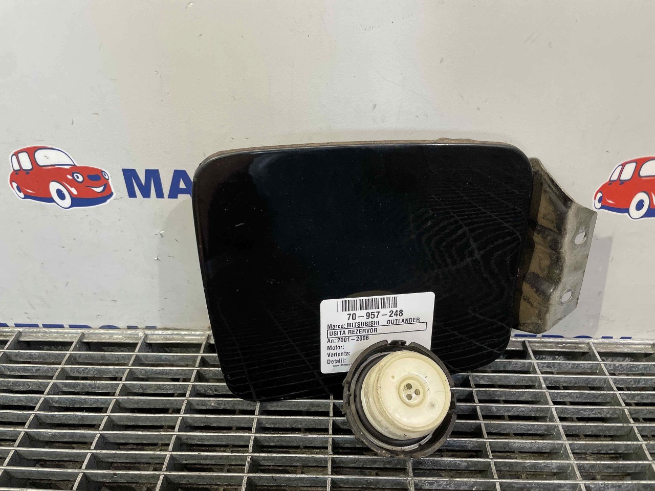 USITA REZERVOR MITSUBISHI OUTLANDER OUTLANDER - - (2001 2006)