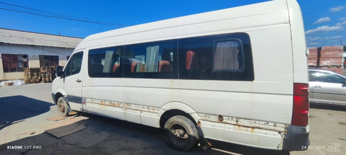 Usita rezervor Vw Crafter 2.5 TDI 80KW / 109Cp cod motor BJK ,transmisie manuala ,an 2008