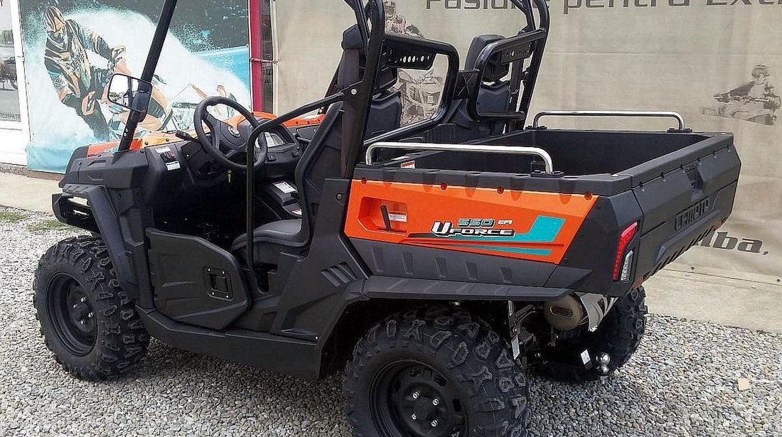 UTV CF Moto UForce 550