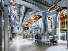 Uzina BMW Group din Regensburg a testat un sistem cu ulei termic pentru generarea de caldura in atelierul de vopsitorie