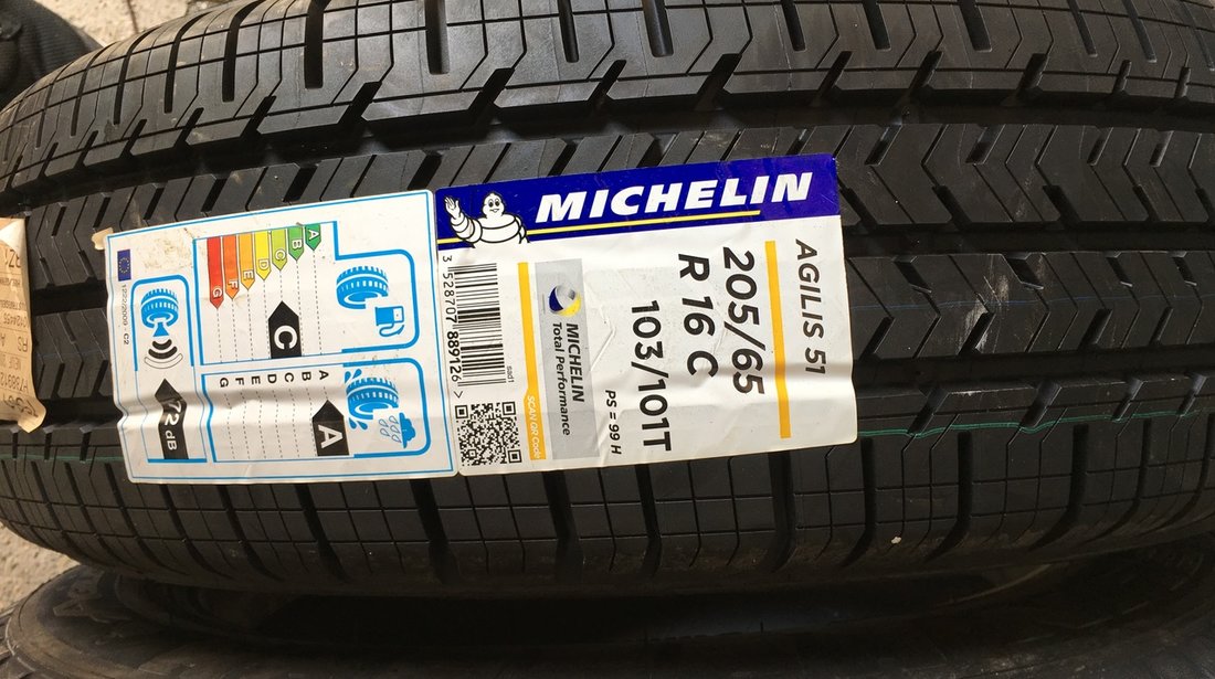 Vând 2 anvelope 206/65/16c Michelin de vara noi