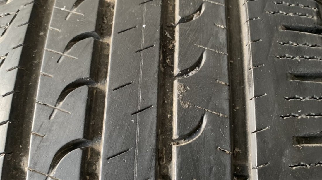 Vând 2 anvelope 255/60/17 goodyear de vară la 7mm