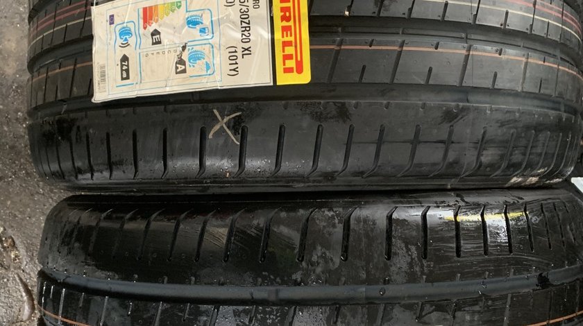 Vând 2 anvelope 295/30/20 Pirelli de vară noi