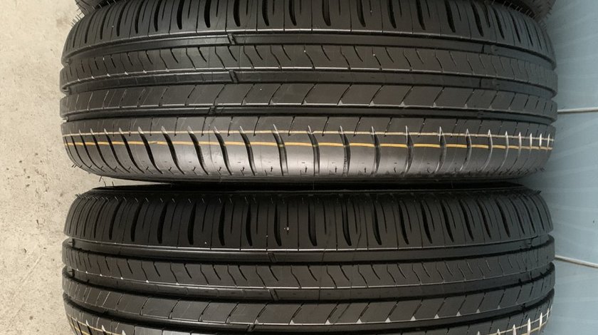 Vând 4 anvelope 195/65/15 Michelin de vară noi
