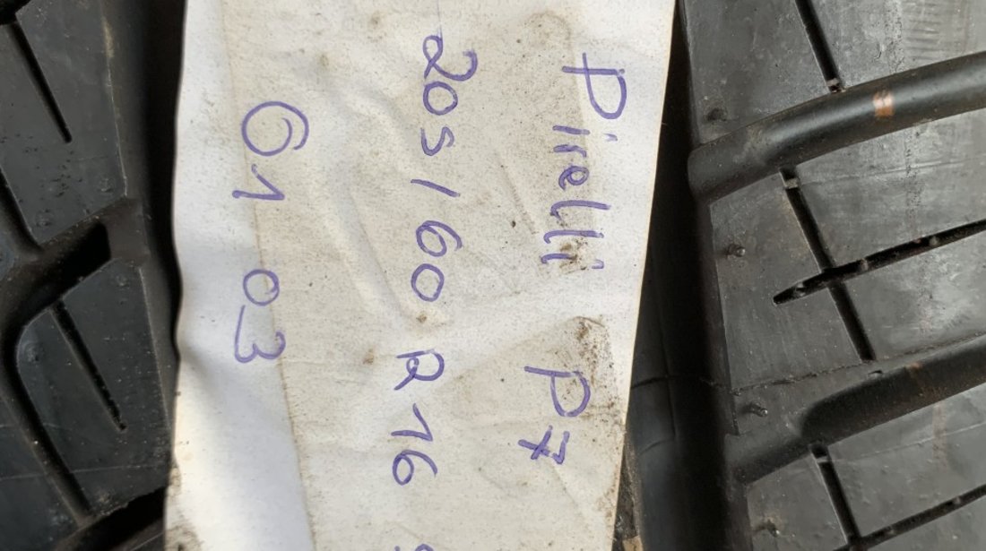 Vând 4 anvelope 205/60/16 Pirelli de vară ca noi