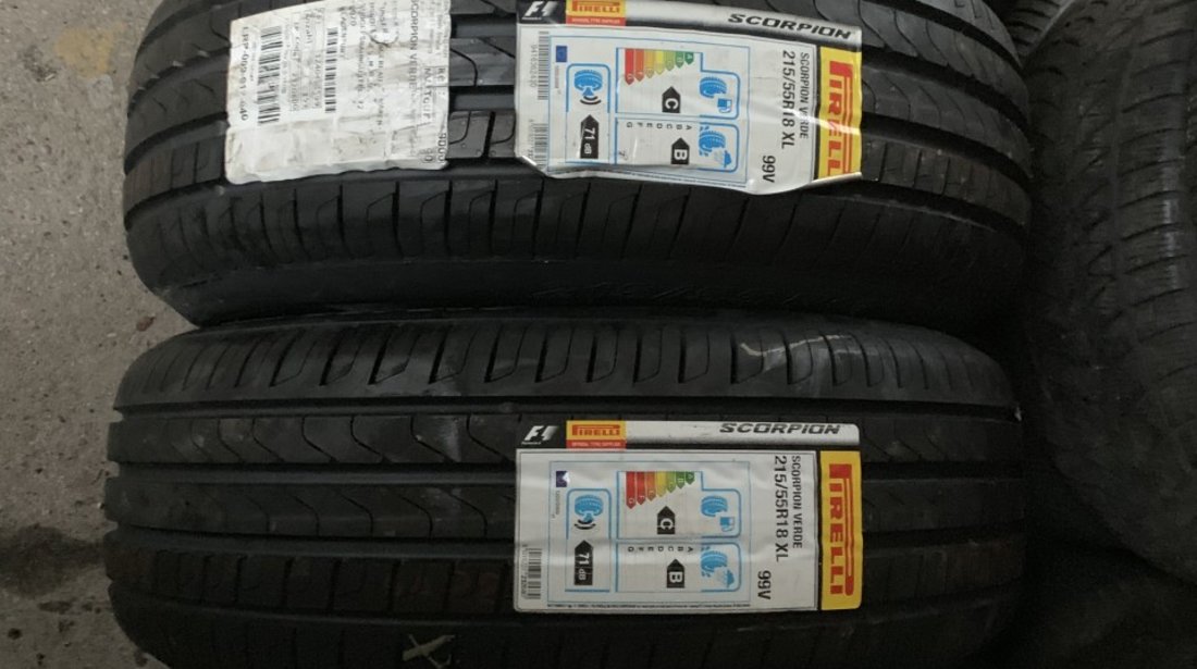 Vând 4 anvelope 215/55/18 Pirelli de vară noi