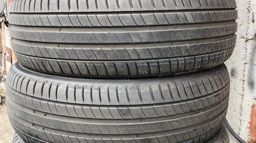 Vând 4 anvelope 215/65/17 Michelin de vară ca noi