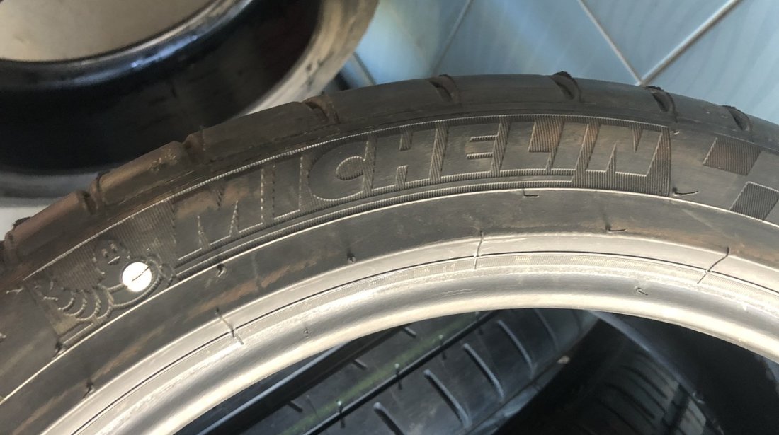 Vând 4 anvelope 225/45/18 Michelin de vară noi