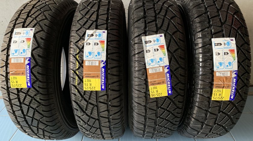 Vând 4 anvelope 225/75/15 Michelin M+S noi
