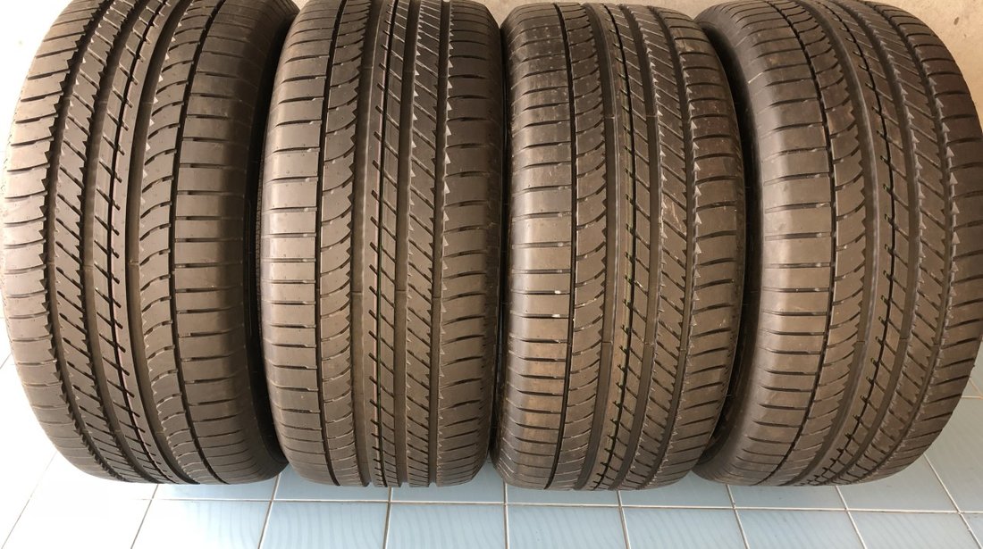 Vând 4 anvelope 295/40/22 goodyear de vară noi