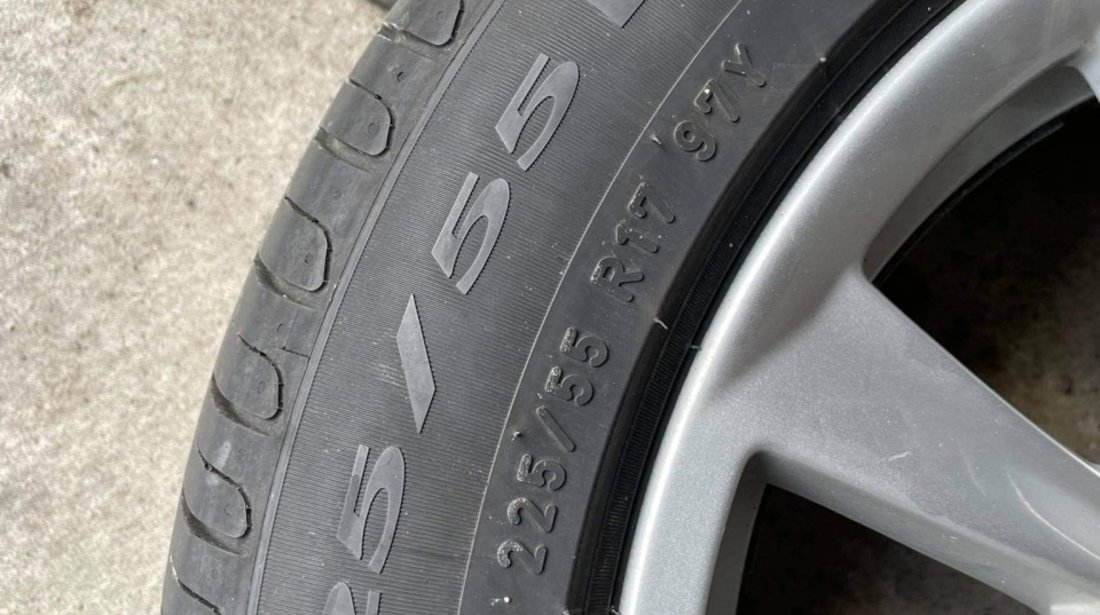 Vând 4 jante BMW seria 5 F10 +cauciucuri Pirelli originals