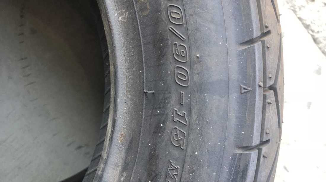 Vând anvelopă 150/90/15 Dunlop nouă