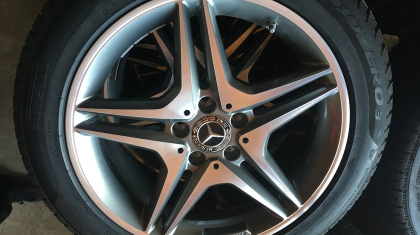 Vând jante originale Mercedes AMG pe 18” cu anvelope de iarna