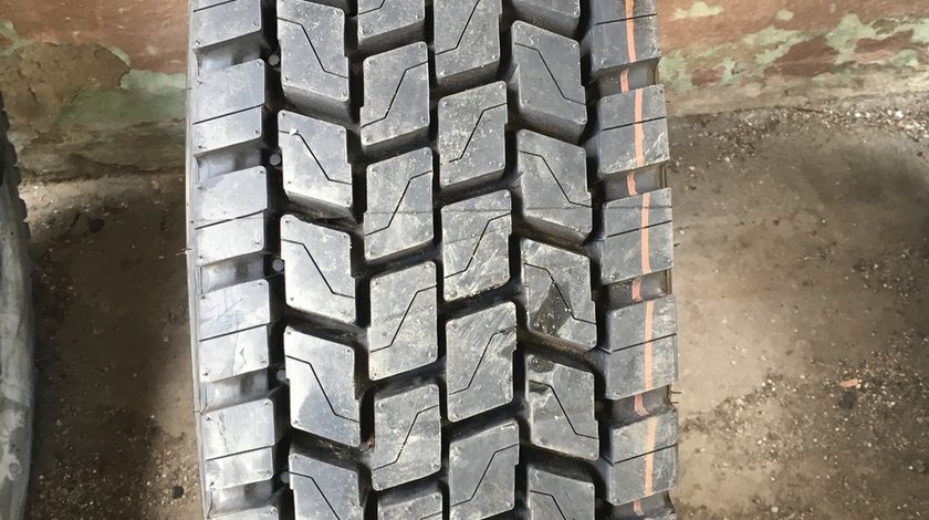 Vând o anvelopă 295/80/22.5 hankook nouă