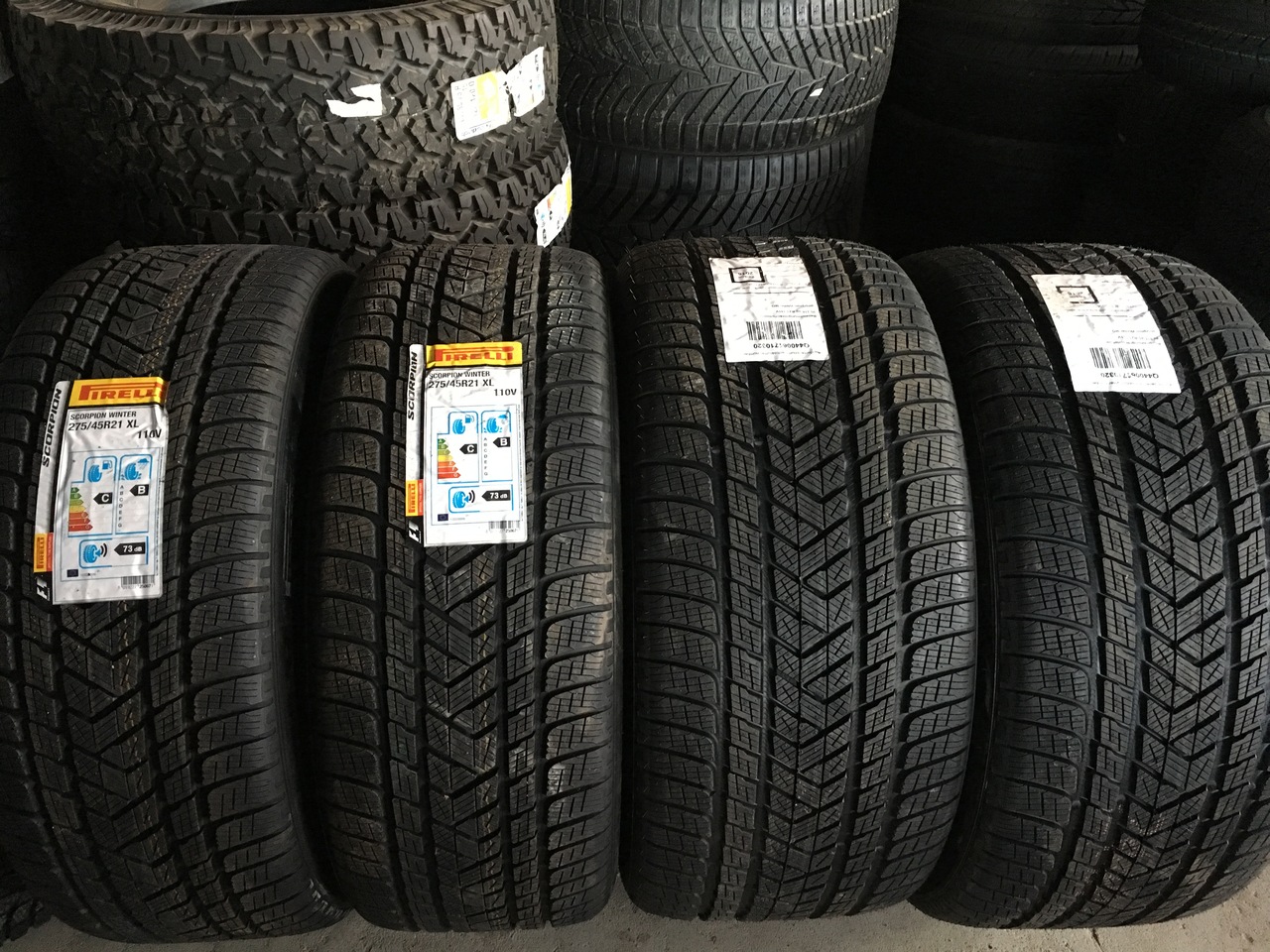 Vând set anvelope 275/45/21-315/40/21 P