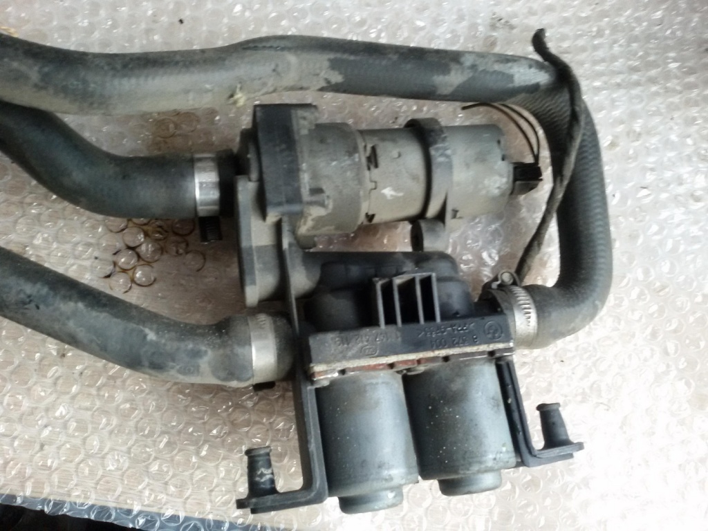 Valva control apa bmw seria 1 e81 2.0 tdi 2006-2011 8372004