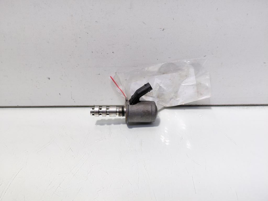 Valva control pompa ulei, cod 04L906455A, Seat Leon (5F1) (idi:698747)