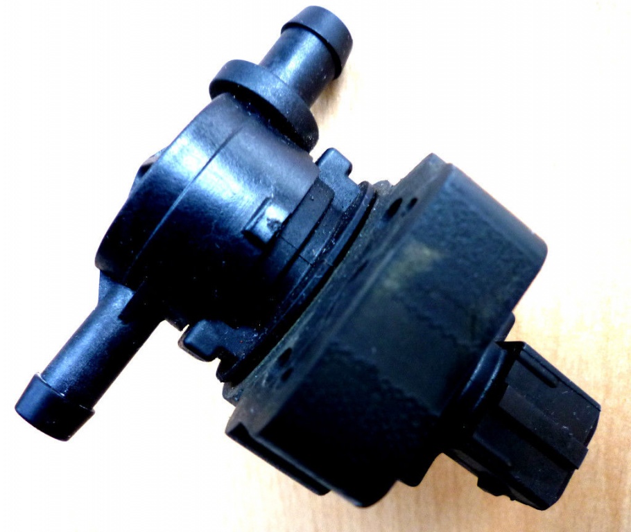 Valva Mercedes S320 cdi w220 OEM:0004701593