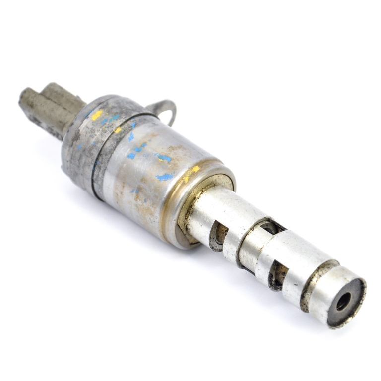 Valva / Supapa Renault MEGANE 2 2002 - 2010 Benzina 8200240058