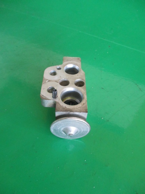 VALVA SUPAPA / VENTIL CLIMA / AC COD 1K0820679 VW GOLF 5 FAB. 2003 - 2009 ⭐⭐⭐⭐⭐